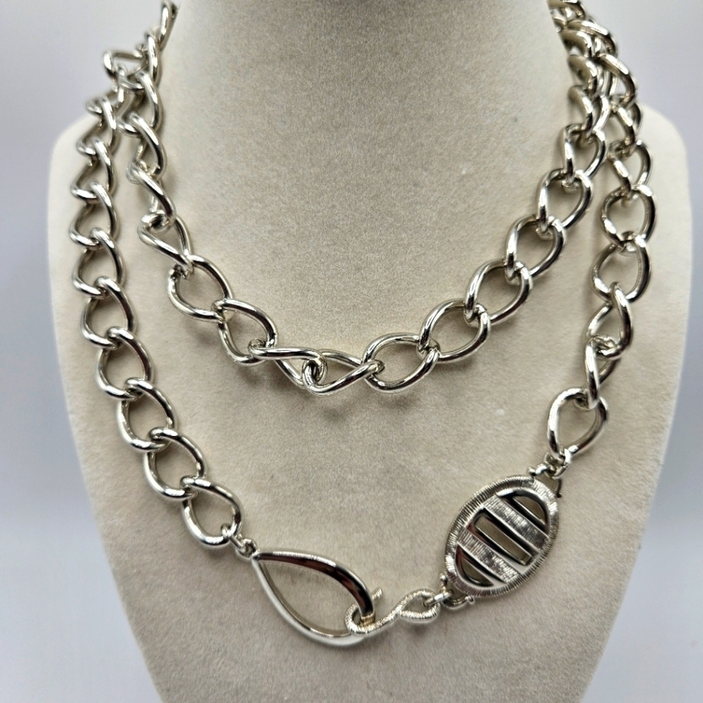 VINTAGE Silver Tone Modernist Charm Chain Adjustable Belt Necklace 34"